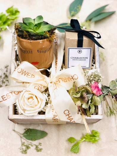 CHARLESTON GIRL BOX