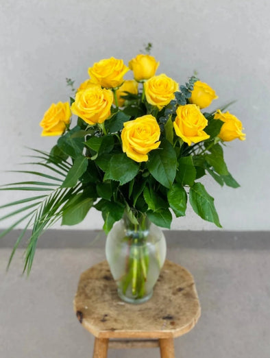 CLASSIC ROSES